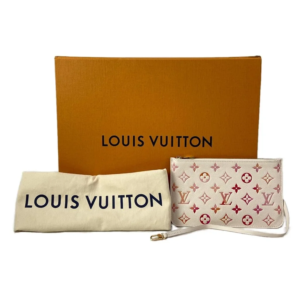 Louis Vuitton Neverfull MM Monogram Empreinte Tote Bag M47080